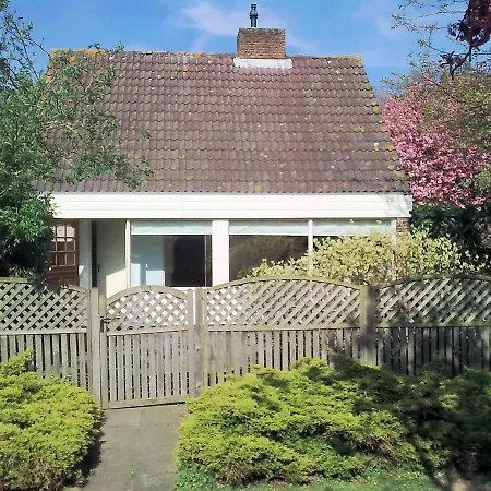 Cosy Holiday Home In Noordwijkerhout Near Lake Exterior photo